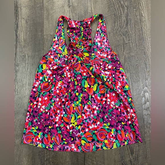LILLY PULITZER Floral Ruffle back Tank - Picture 3 of 7
